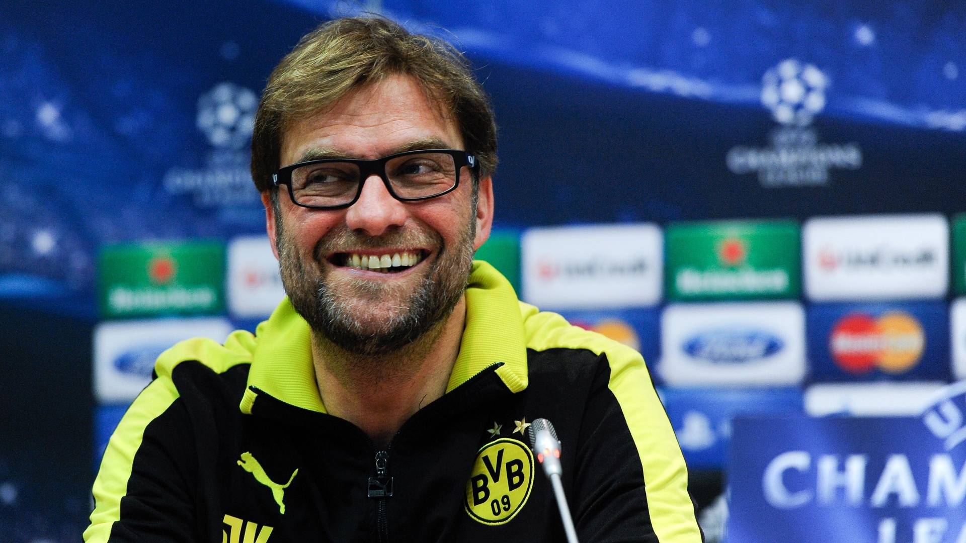 Klopp lubi Polaków. Jeden Zieliński to mało. Chce do Liverpool FC jeszcze...